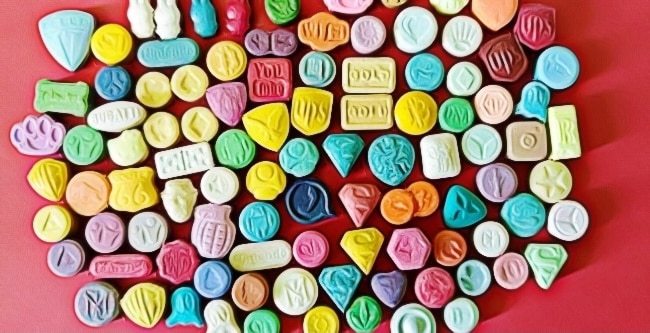 Candy-Flipped-MDMA-LSD